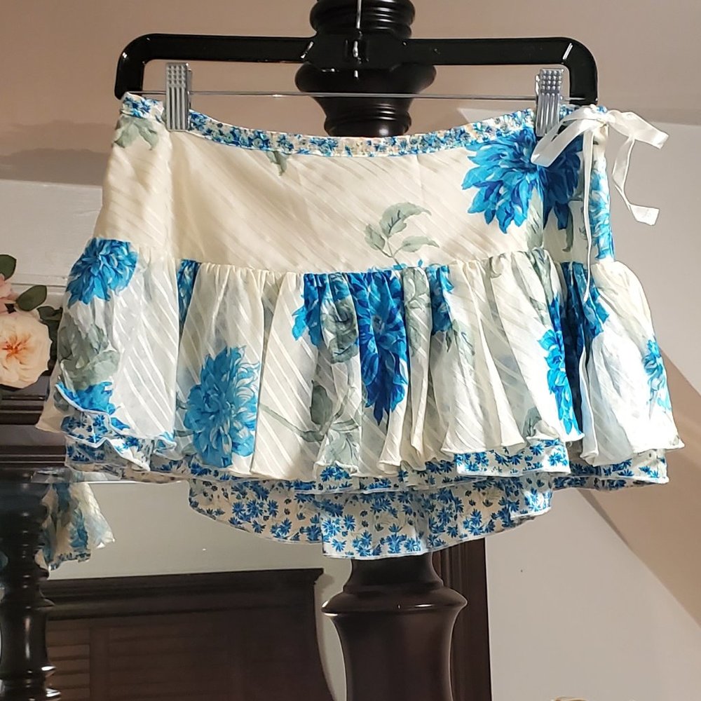 Vintage Abercrombie & Fitch Y2K Floral Silk Mini Skirt